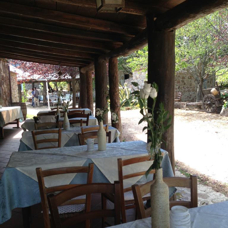 Agriturismo Il Muto Di Gallura Aggius Екстериор снимка