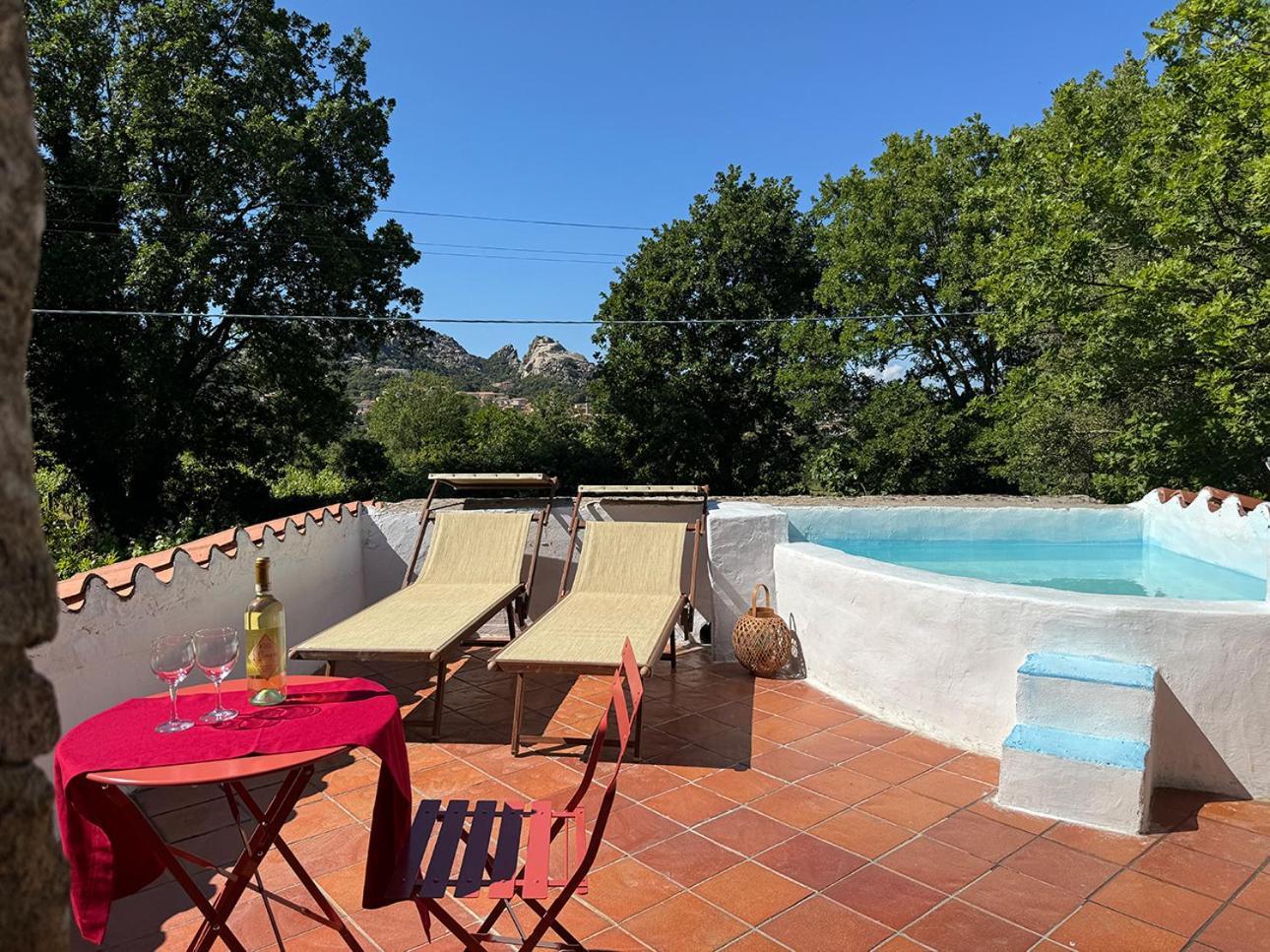 Agriturismo Il Muto Di Gallura Aggius Екстериор снимка