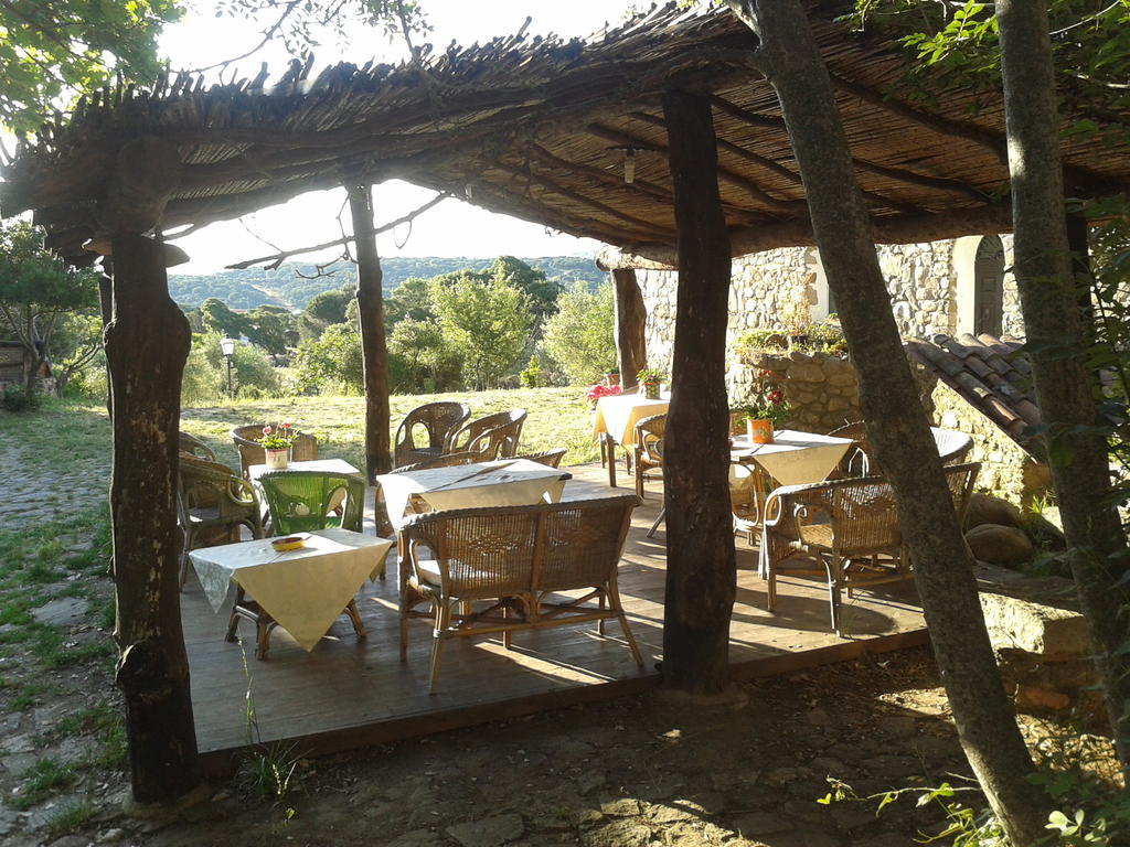Agriturismo Il Muto Di Gallura Aggius Екстериор снимка