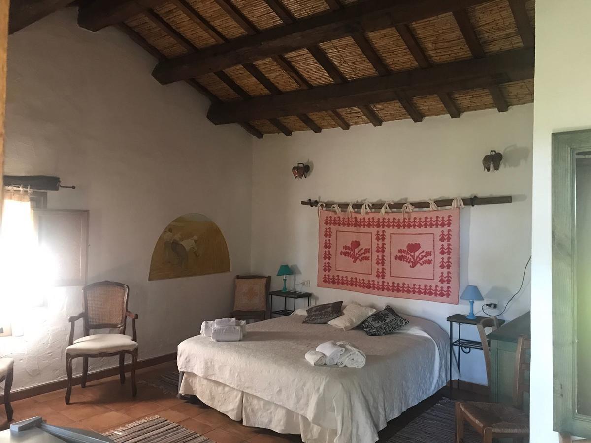 Agriturismo Il Muto Di Gallura Aggius Екстериор снимка